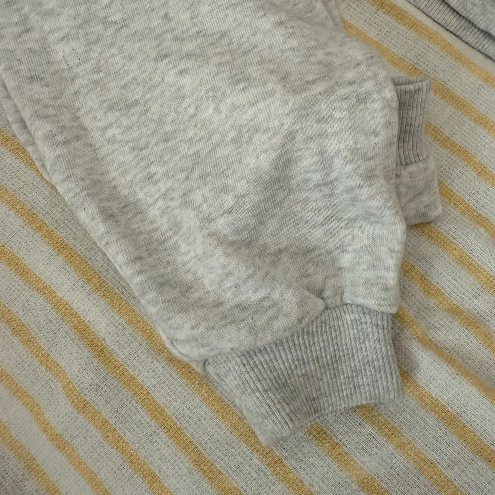 Nike Birch Heather Kids Set with Colorful Logo - Picture 5 of 5